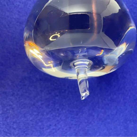 Art Glass Clear Apple Paperweight Teacher - Picture 5 of 8
